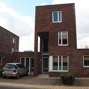 Bed & Breakfast Floriande, Hoofddorp